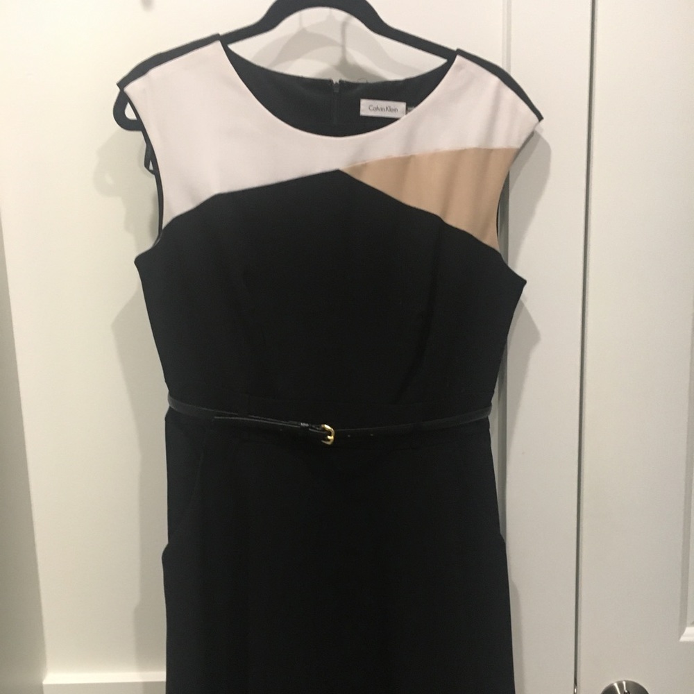 Calvin Klein Black, White & Beige Colorblock Sheath Dress